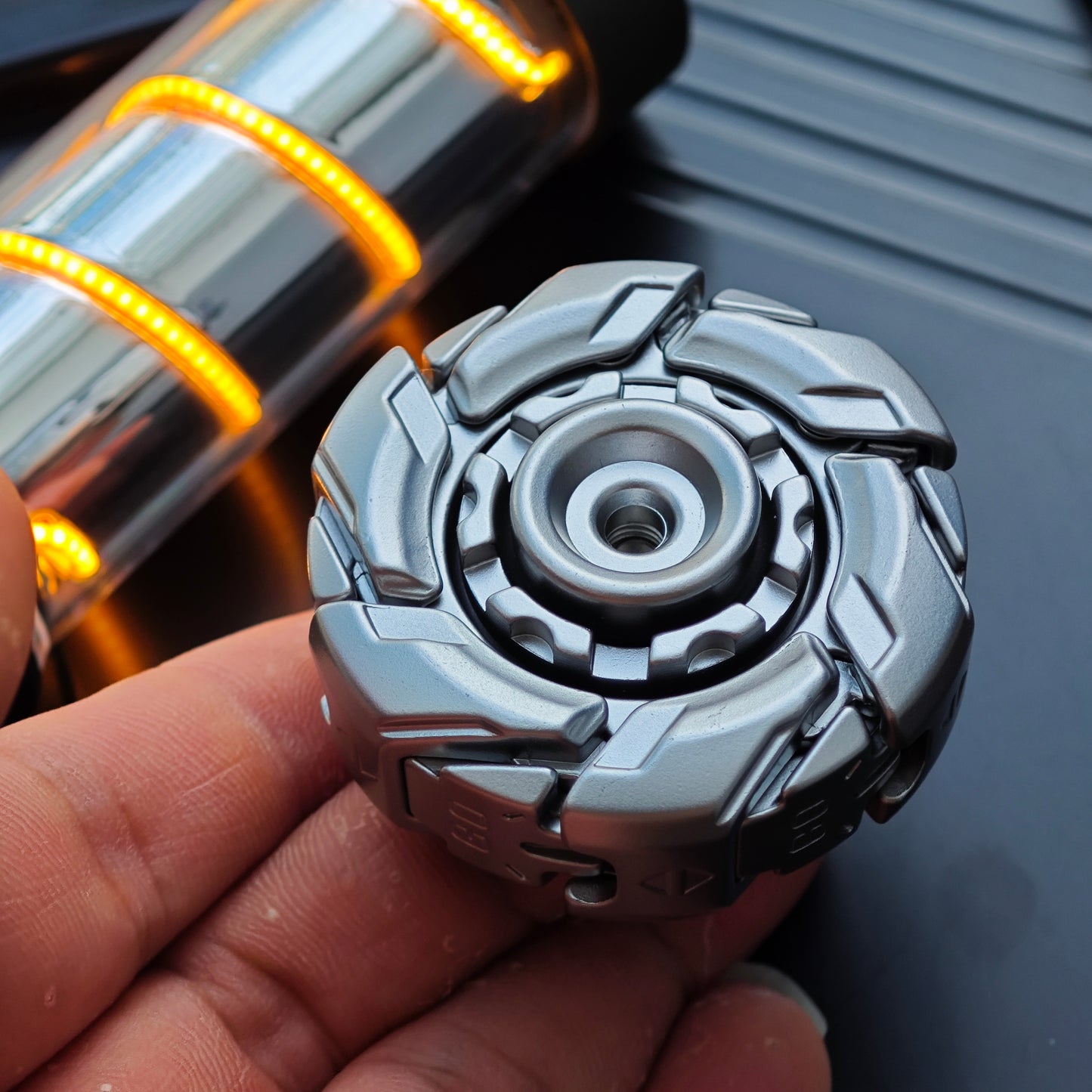 001 Furious 08 Rotating Armor Metal Fidget Spinner EDC Toy – Premium Stress Relief Gadget with Precision Mechanical Design